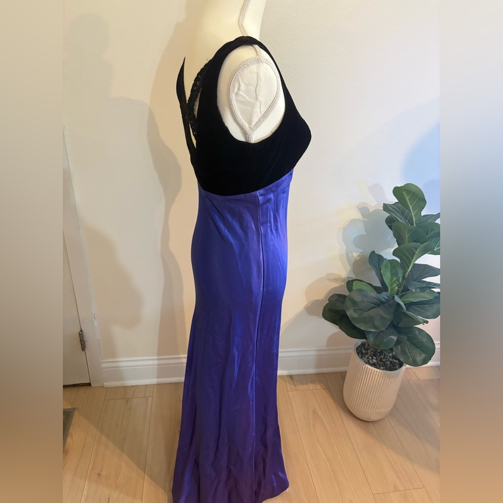 Vintage classic Blue and Black Dress, lace detail back - Picture 11 of 11